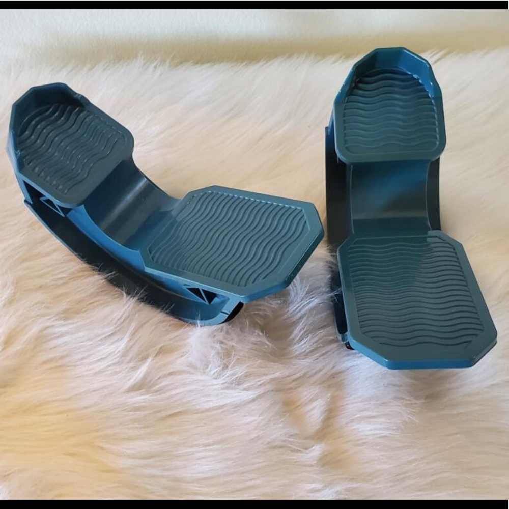 Foot and Calf Stretcher - Foot Pain Relaxer